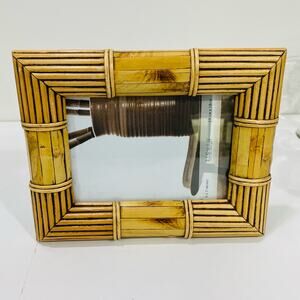 Sicura picture photo frame stands tabletop style faux bamboo light wood 5" x 7"